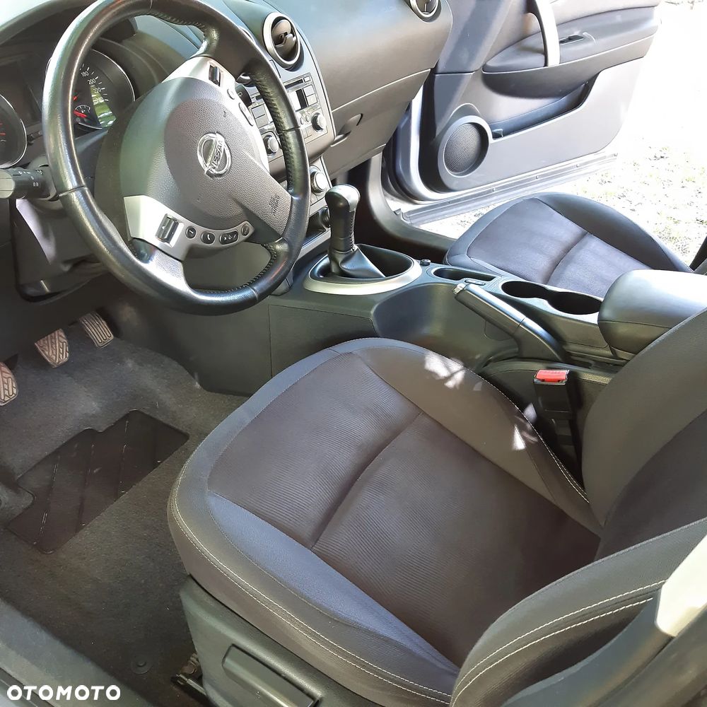 Nissan Qashqai 1.6 Acenta - 11