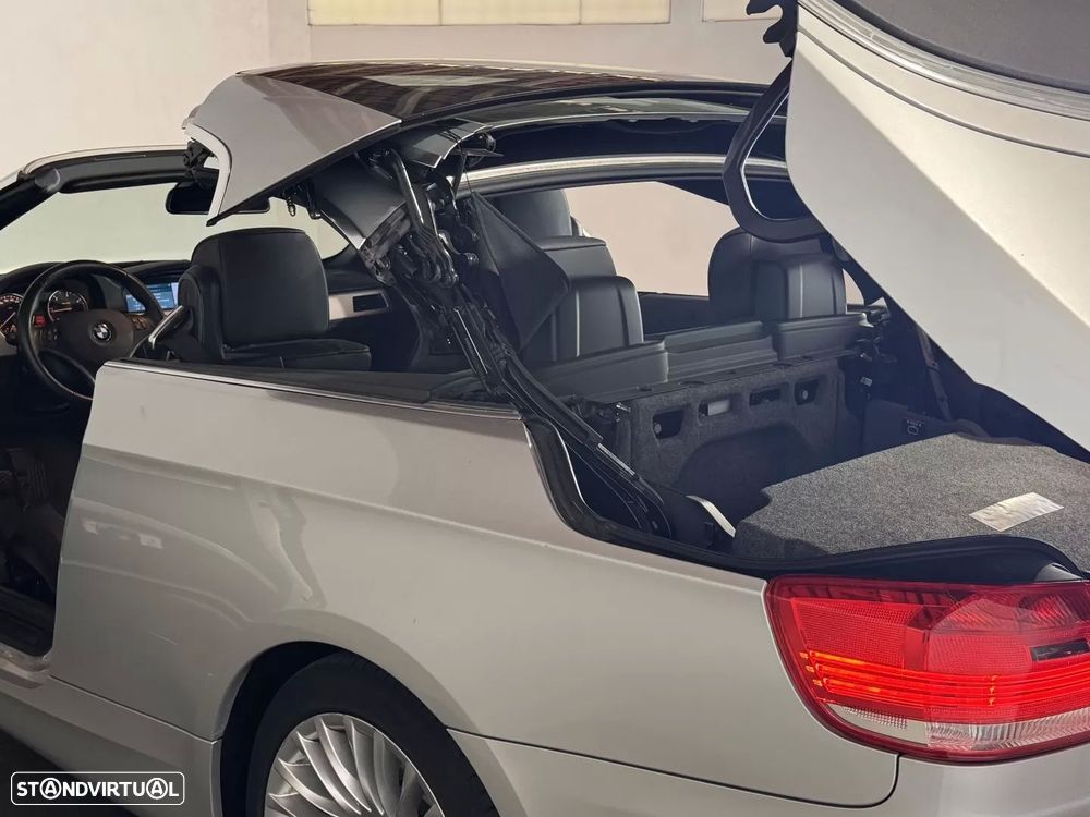 BMW 320 d Cabrio Intense - 11