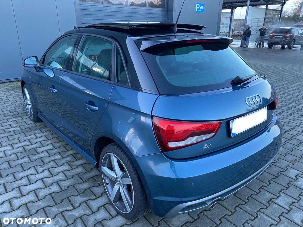 Audi A1 Sportback 1.6 TDI S tronic sport - 11