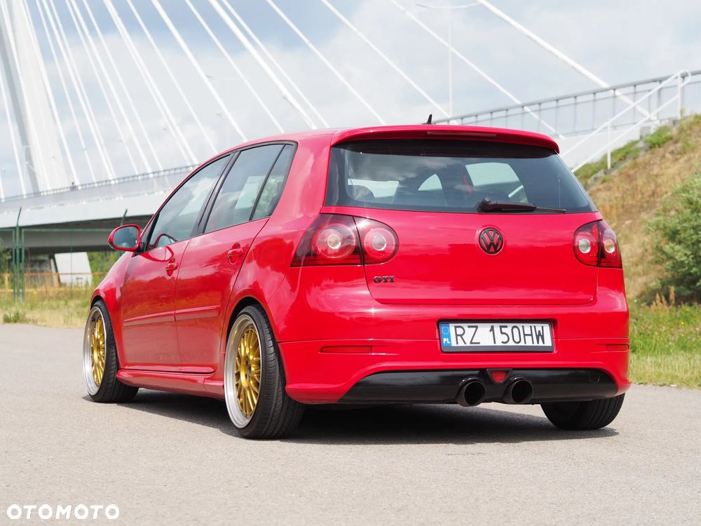 Volkswagen Golf 2.0 GTI - 16