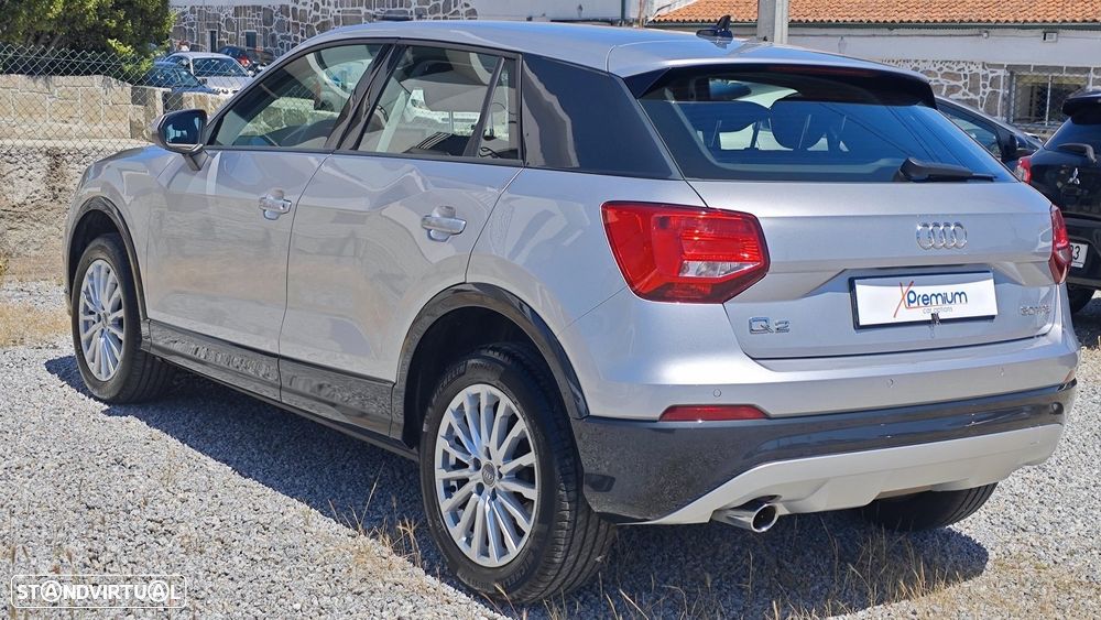 Audi Q2 1.0 TFSI Design - 4