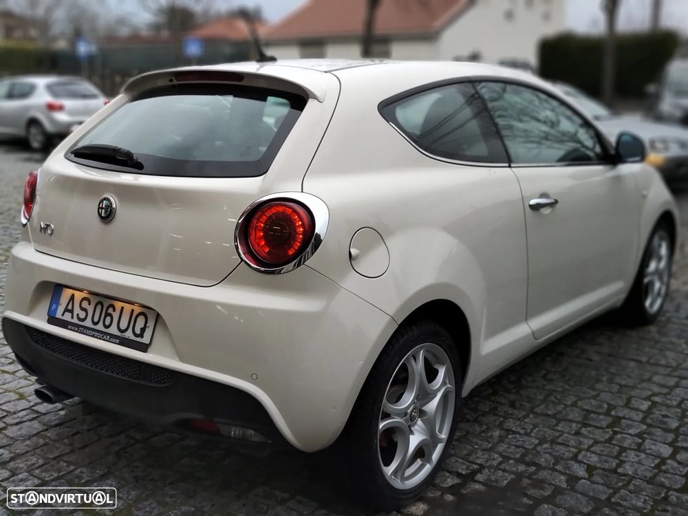 Alfa Romeo MiTo 1.3 JTDM ECO Turismo - 9