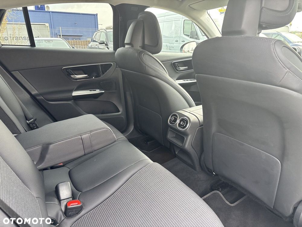 Mercedes-Benz GLC - 19