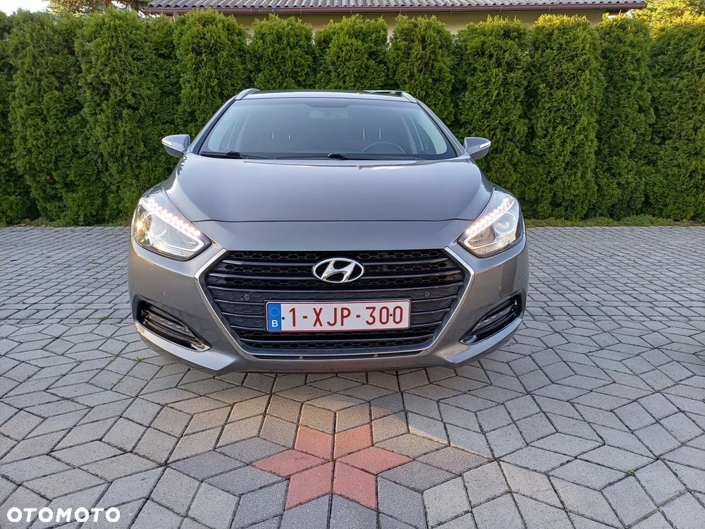 Hyundai i40 Kombi 1.7 CRDi Premium - 26