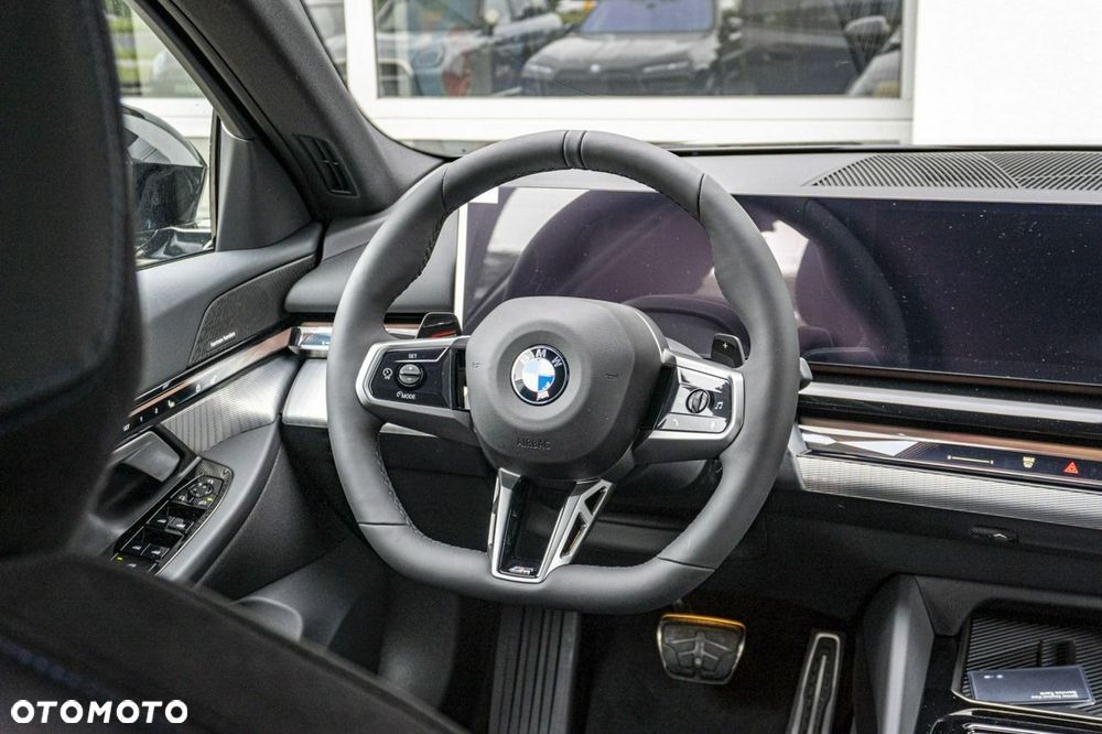 BMW Seria 5 - 23