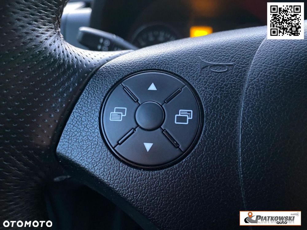 Mercedes-Benz Sprinter - 19