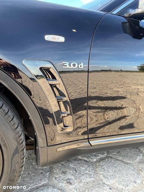 Infiniti QX70 3.0d S Premium - 12