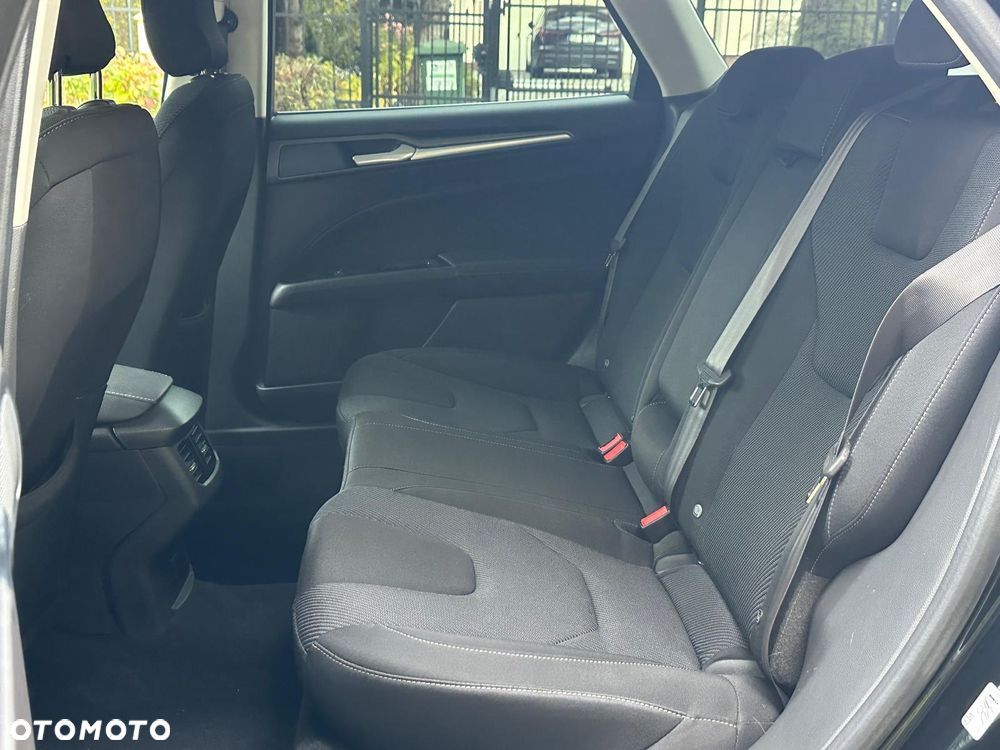 Ford Mondeo 2.0 TDCi Ambiente Plus - 14