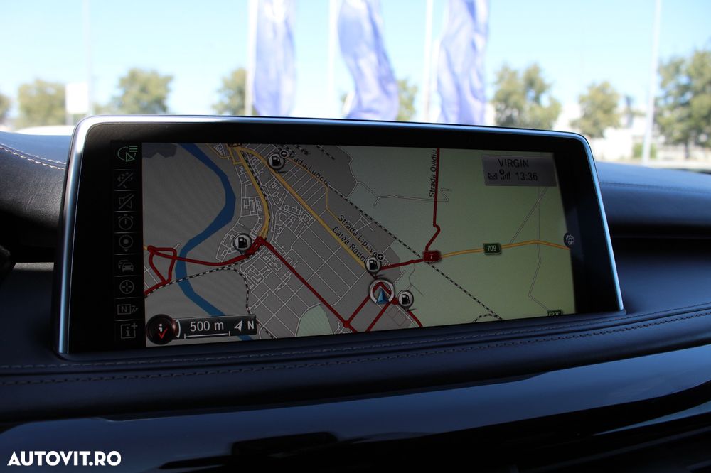 BMW X5 M M50d - 29