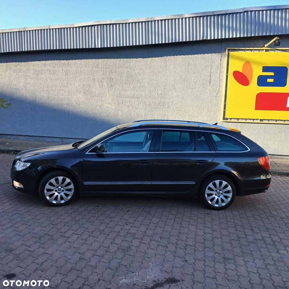 Skoda Superb 2.0 TDI Elegance - 5