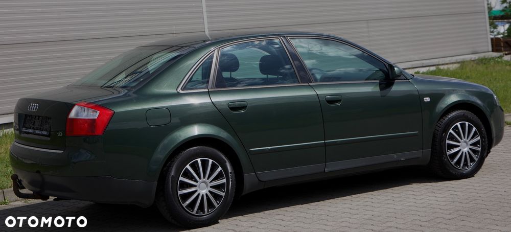 Audi A4 Limousine - 11