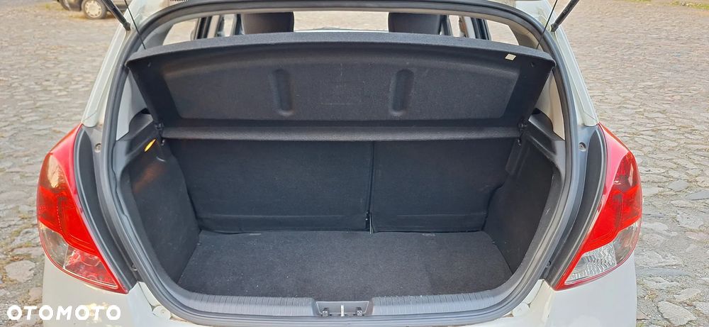 Hyundai i20 1.1 CRDi Comfort - 9
