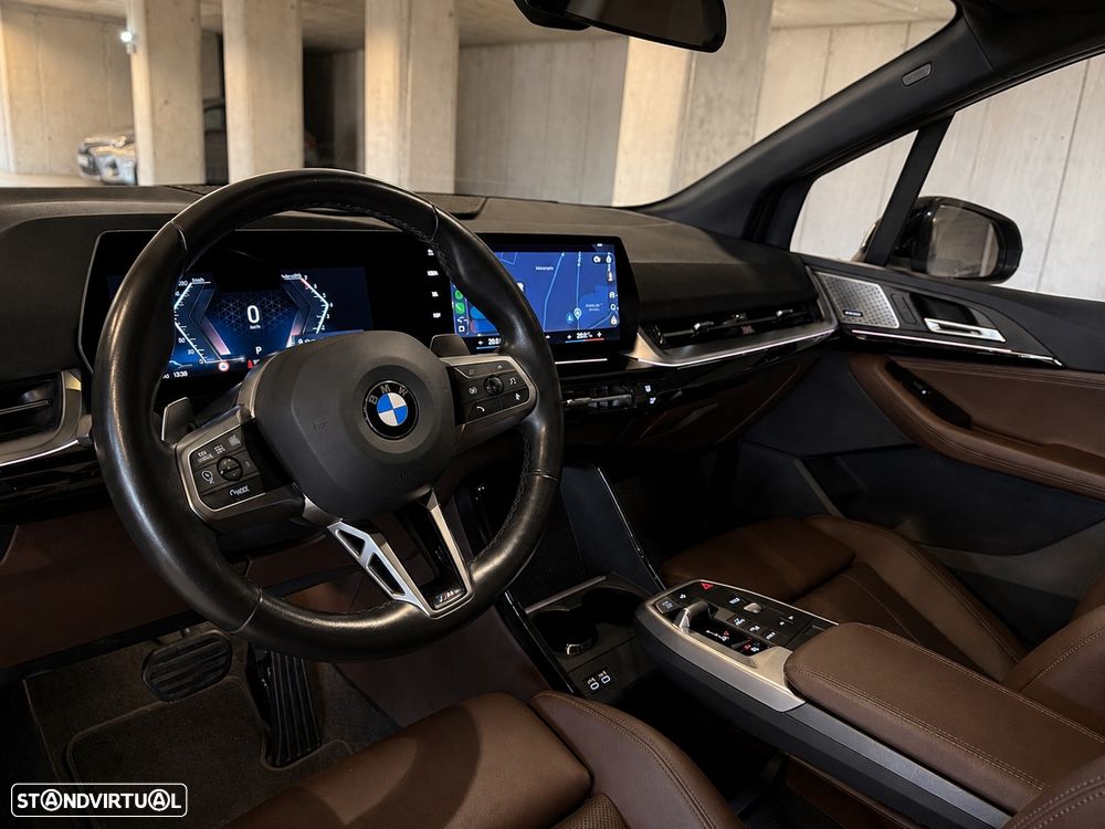 BMW 216 Active Tourer i Pack Desportivo M Auto - 8