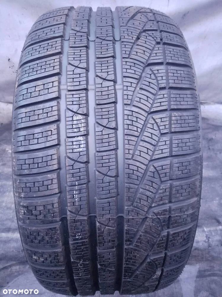 Pirelli Sottozero Winter 240 Serie II 275/40 R19 105V 2024 - 1