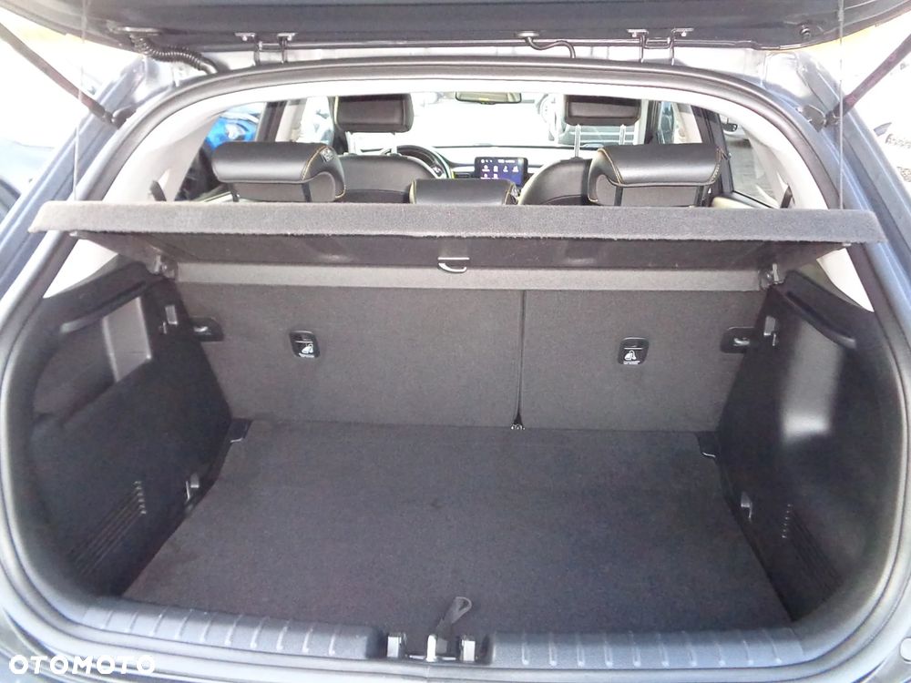 Kia Stonic - 16