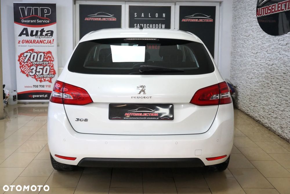 Peugeot 308 2019 photo 5
