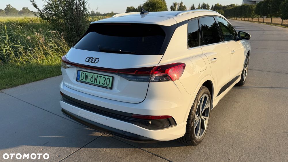 Audi Q4 e-tron - 13