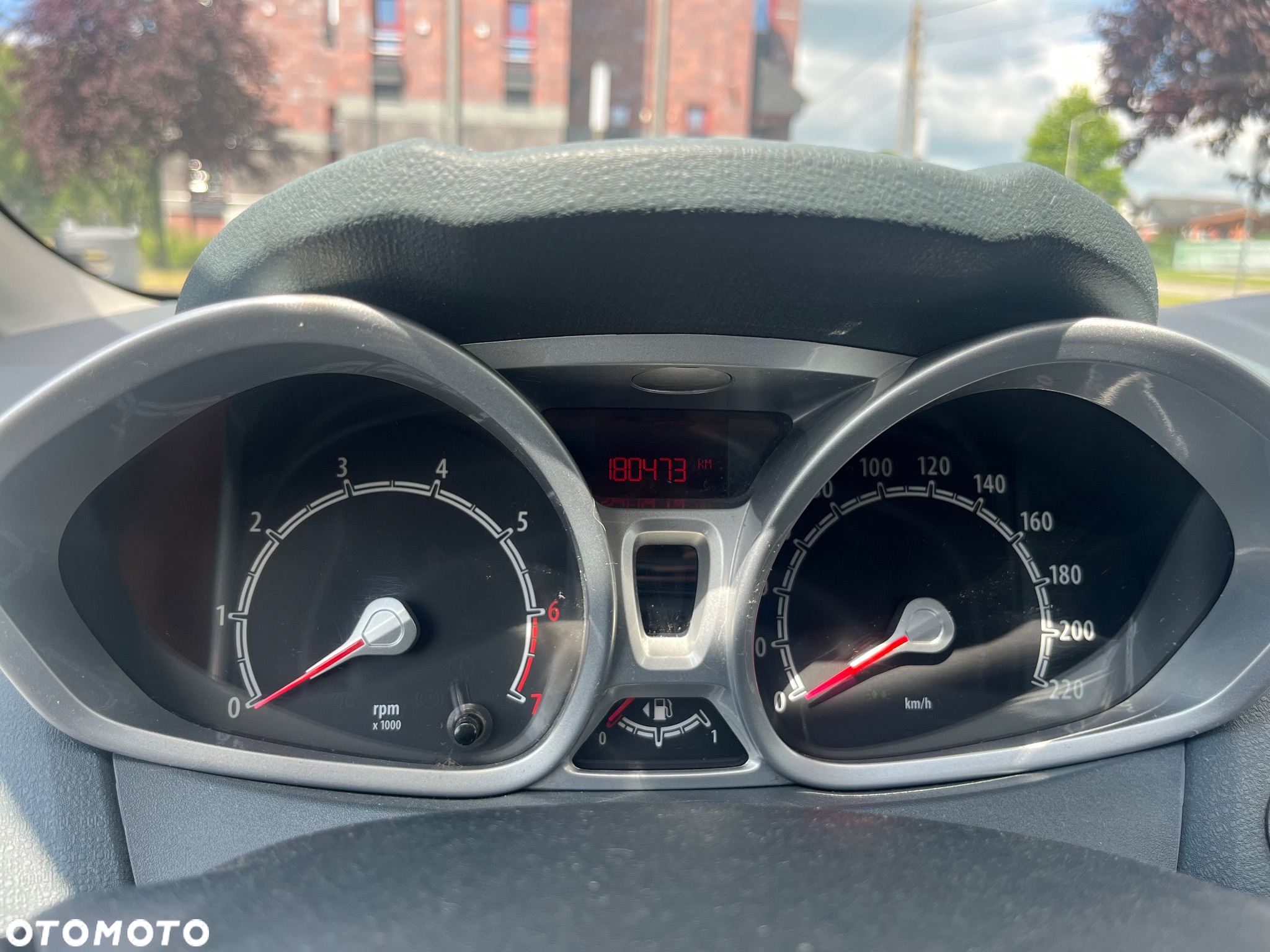Ford Fiesta 1.25 Ambiente - 9