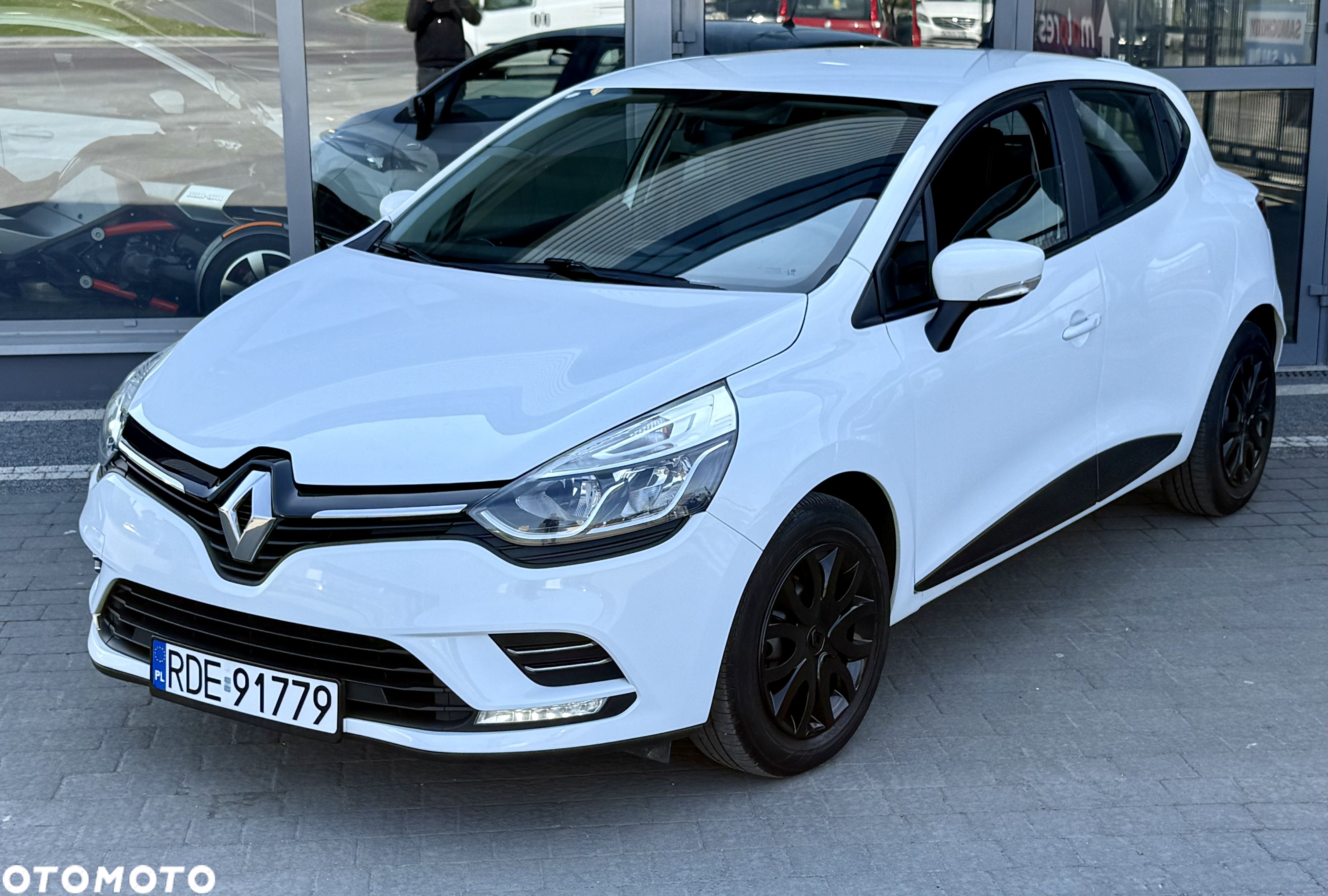 Renault Clio 0.9 TCe Alize - 1