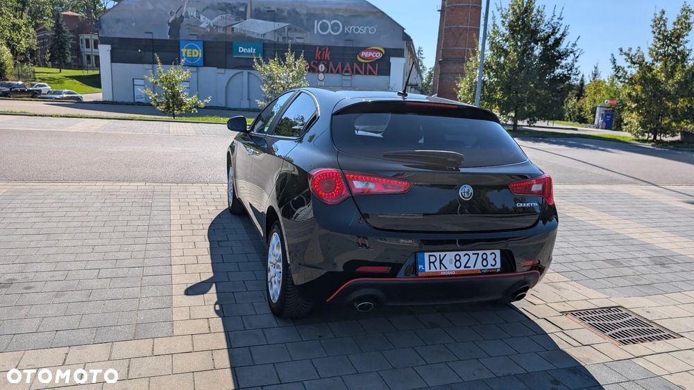 Alfa Romeo Giulietta 2.0 JTDM 16V TCT Sport - 8