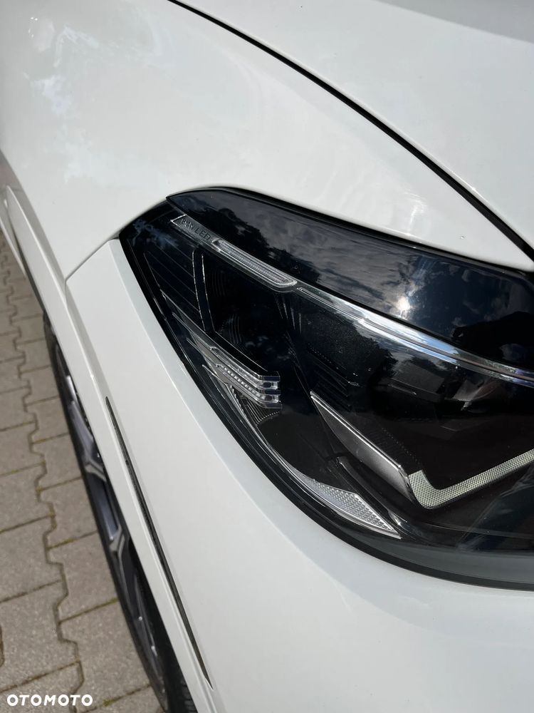 BMW X6 xDrive40i - 27