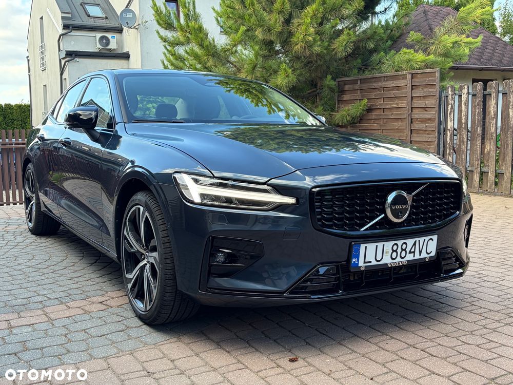 Volvo S60 B5 B AWD Ultimate Dark - 8