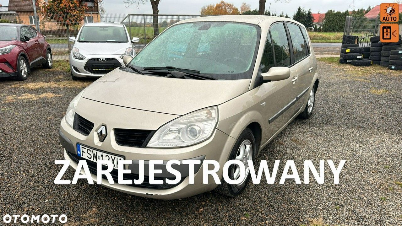 Renault Scenic - 1