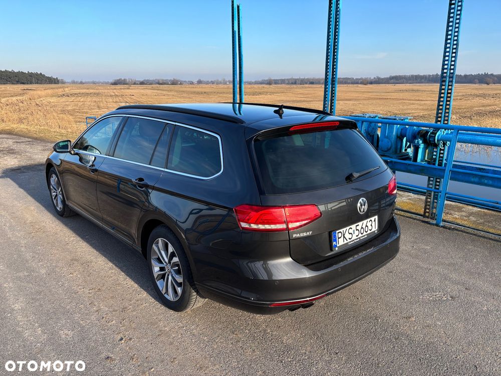Volkswagen Passat - 7