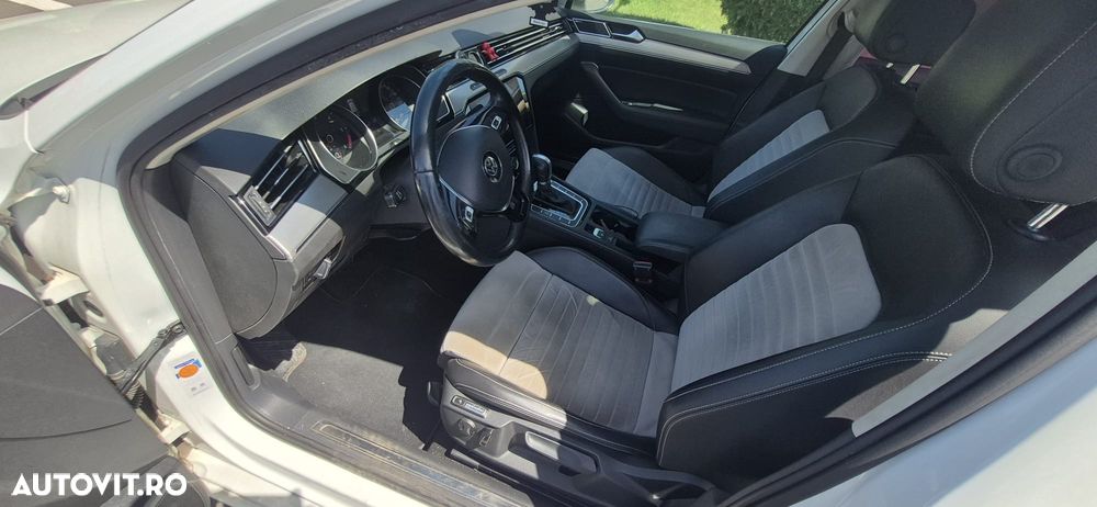 Volkswagen Passat - 5