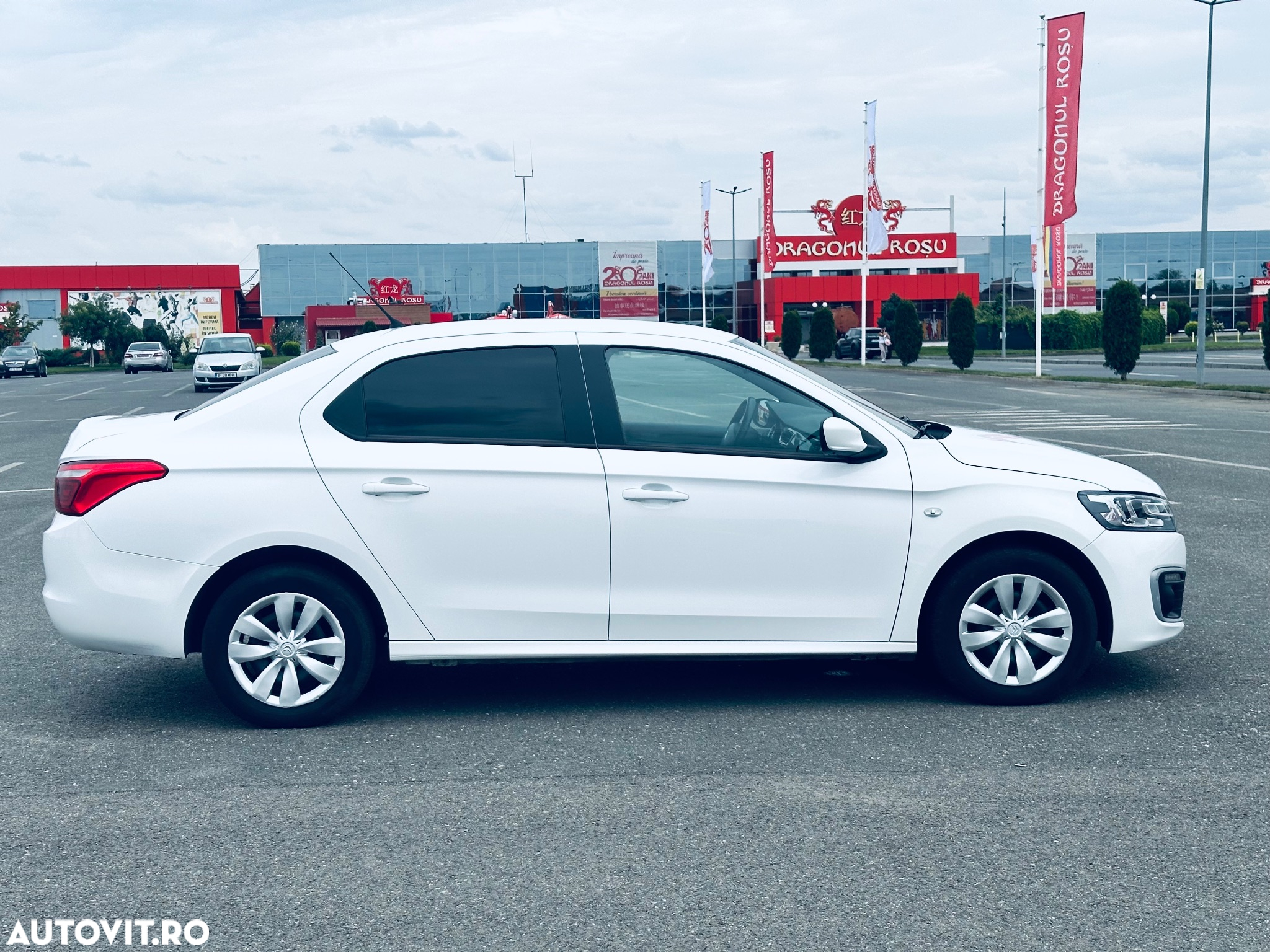 Citroën C-Elysée 1.2 PureTech BVM Live - 12