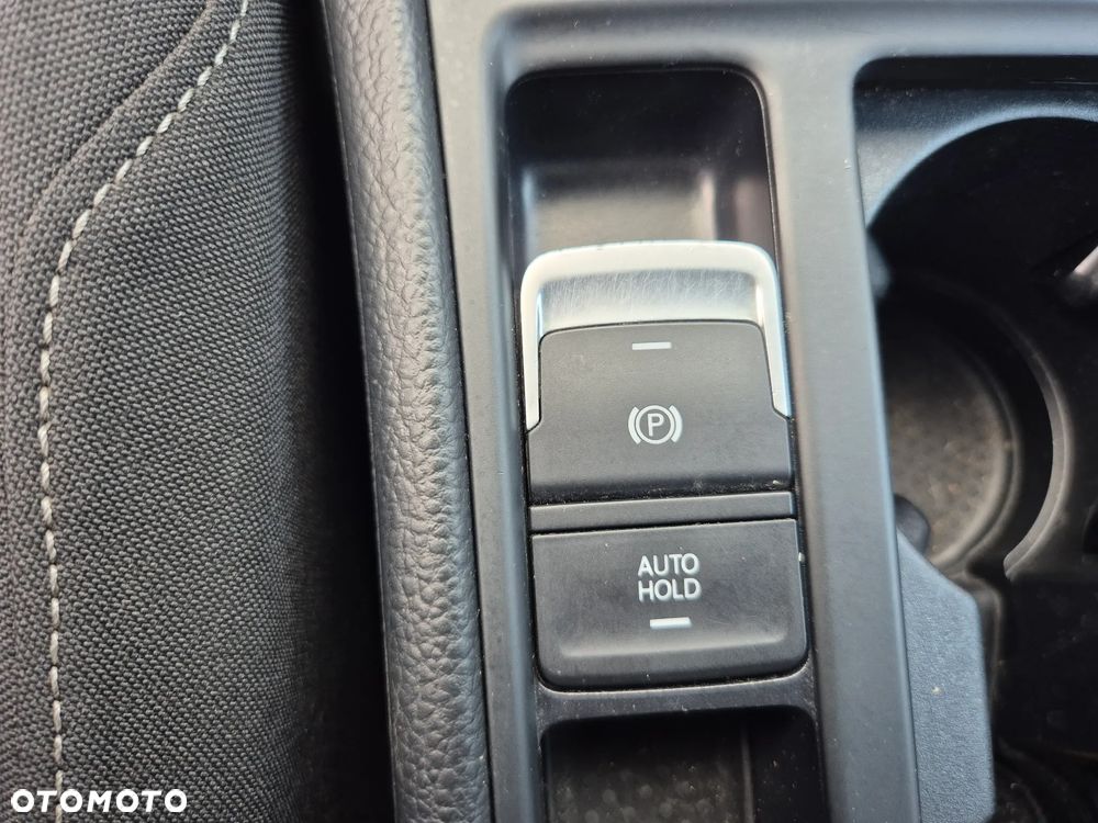 Volkswagen Golf - 13