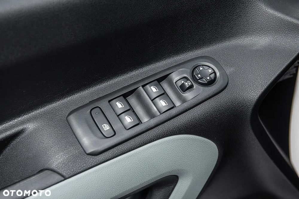 Citroën Berlingo M 1.5 BlueHDI Feel S&S - 29