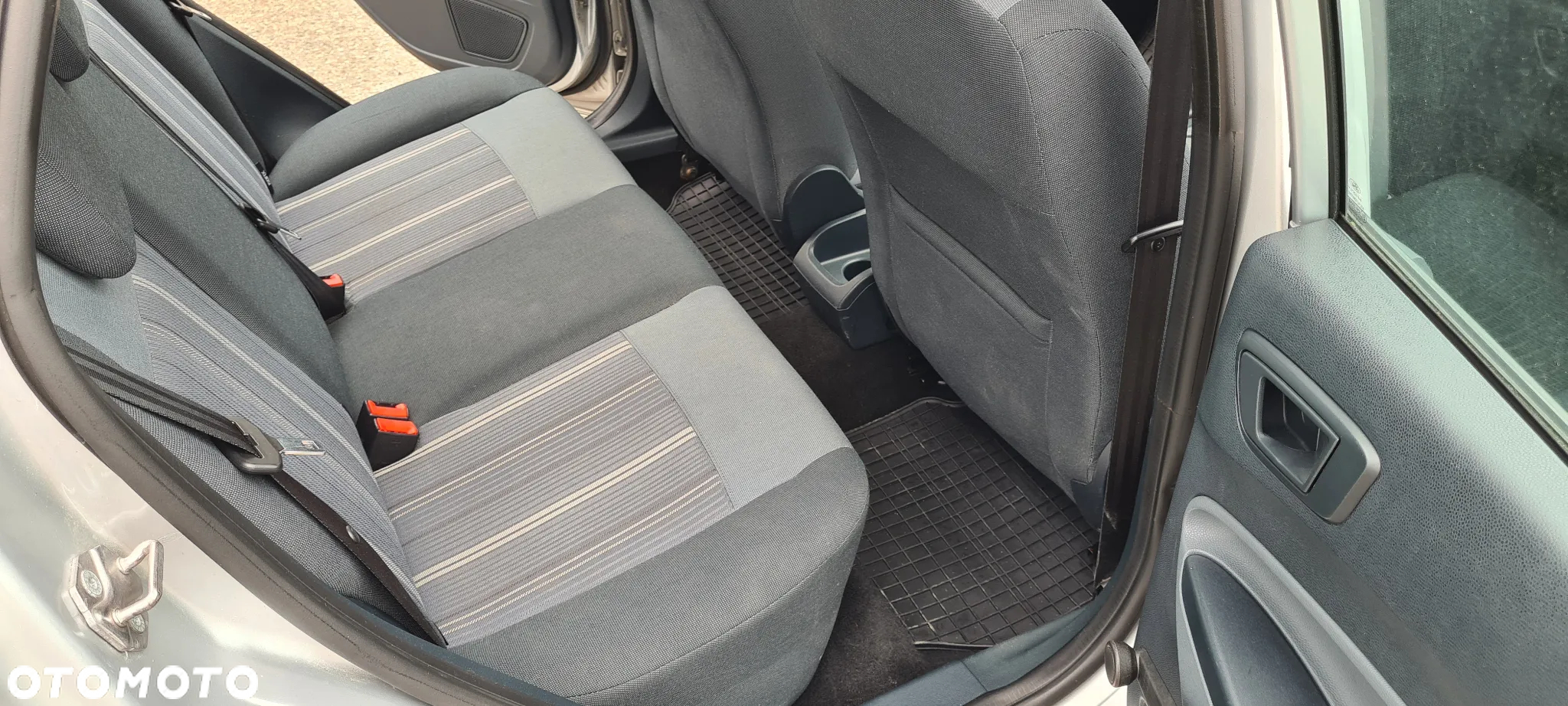 Ford Fiesta 1.4 Silver X (Trend) EU5 - 7
