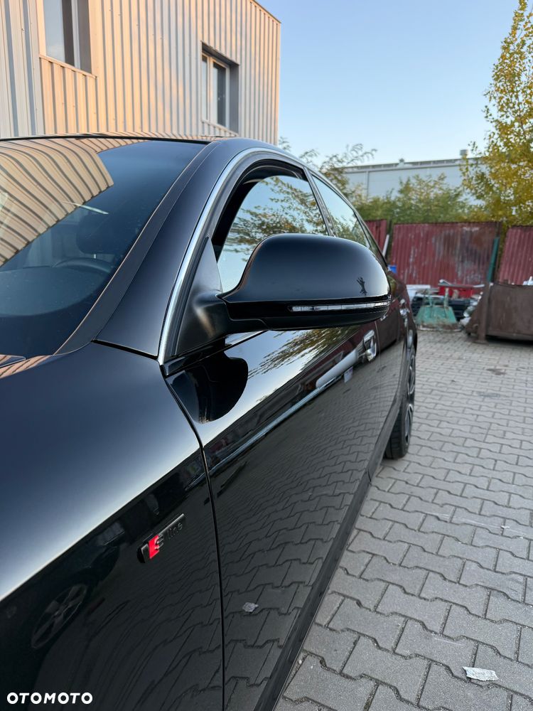 Audi A6 Limousine 2.0 TDI Limited Edition Multitr - 3