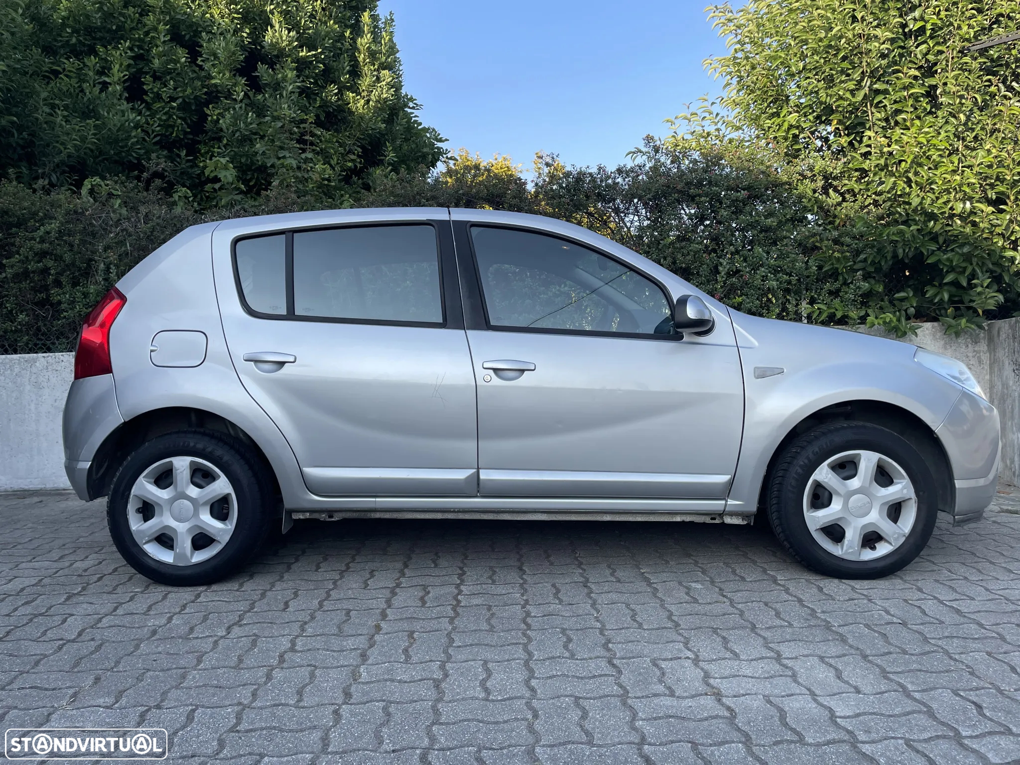 Dacia Sandero 1.2 16V Comfort - 5