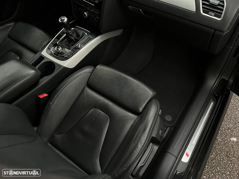 Audi A4 Avant 2.0 TDI S-line - 8