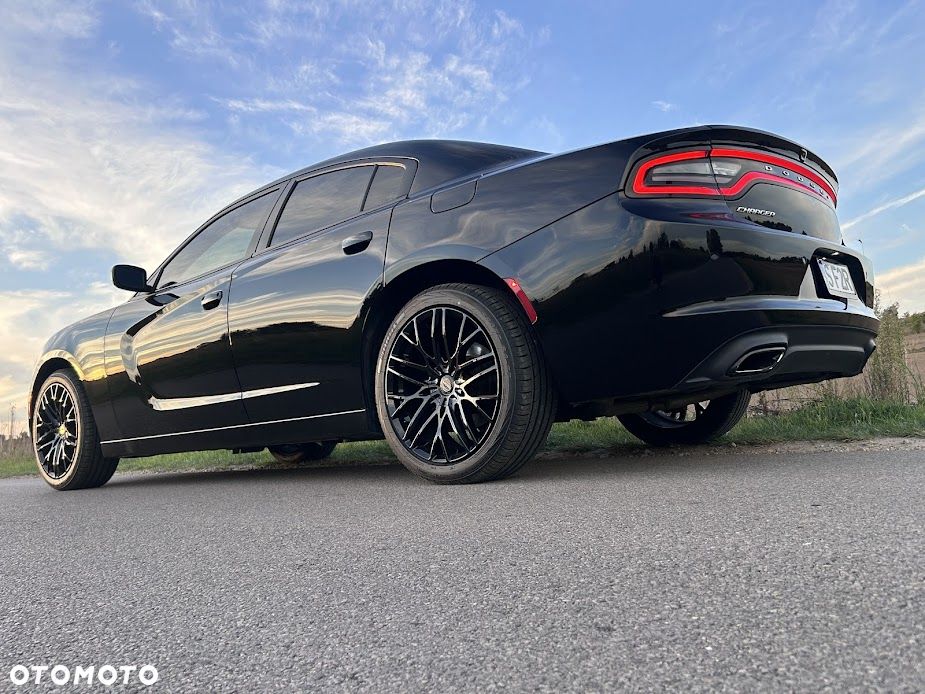 Dodge Charger - 26