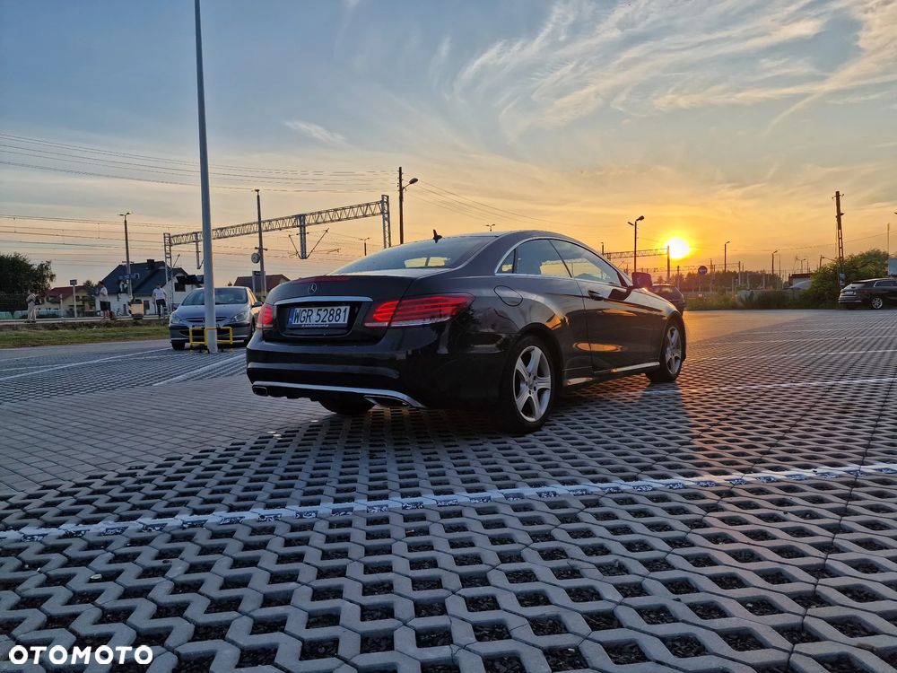 Mercedes-Benz Klasa E 200 7G-TRONIC - 2