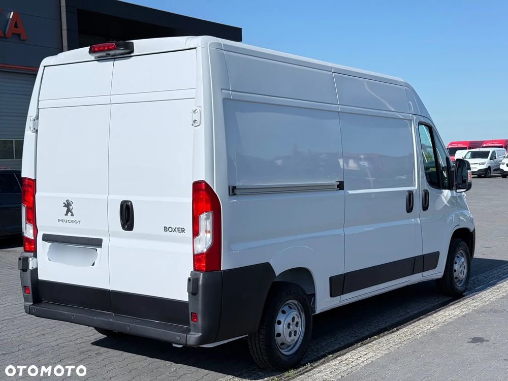 Peugeot Boxer Furgon Blaszak L2H2 Bogate Wyposażenie - 4