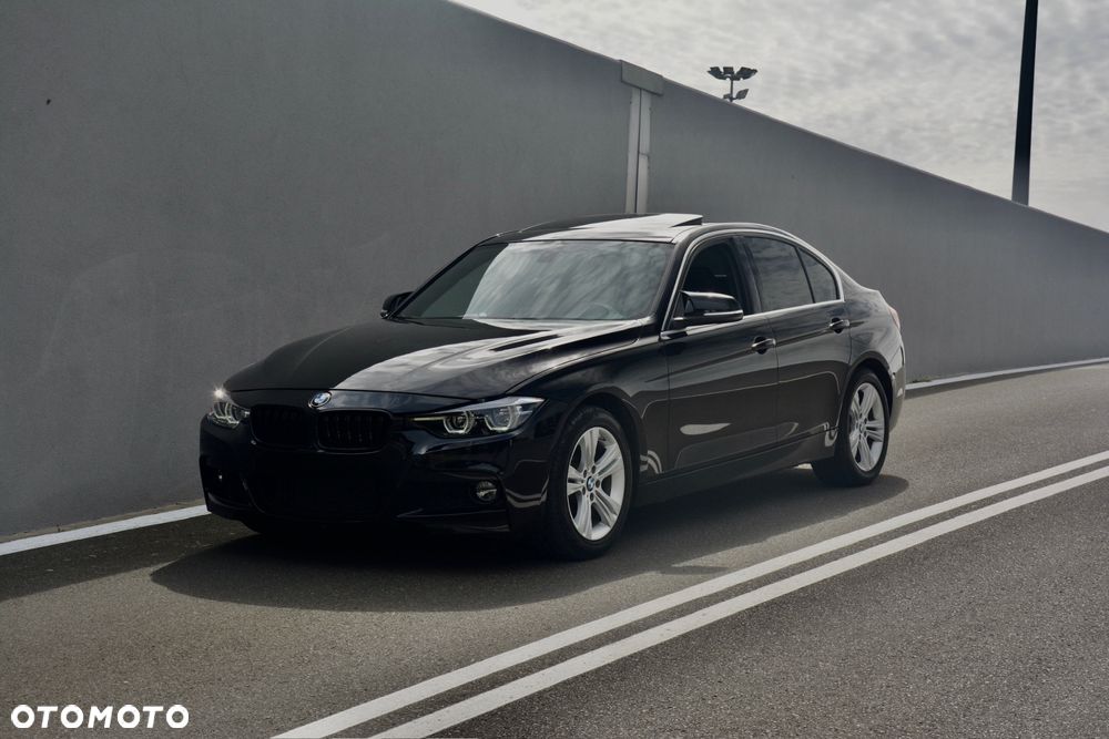 BMW Seria 3 330i Sport Line Shadow - 1