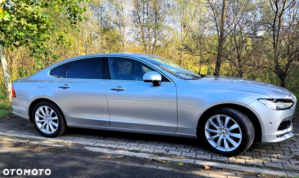 Volvo S90 D3 Momentum - 9