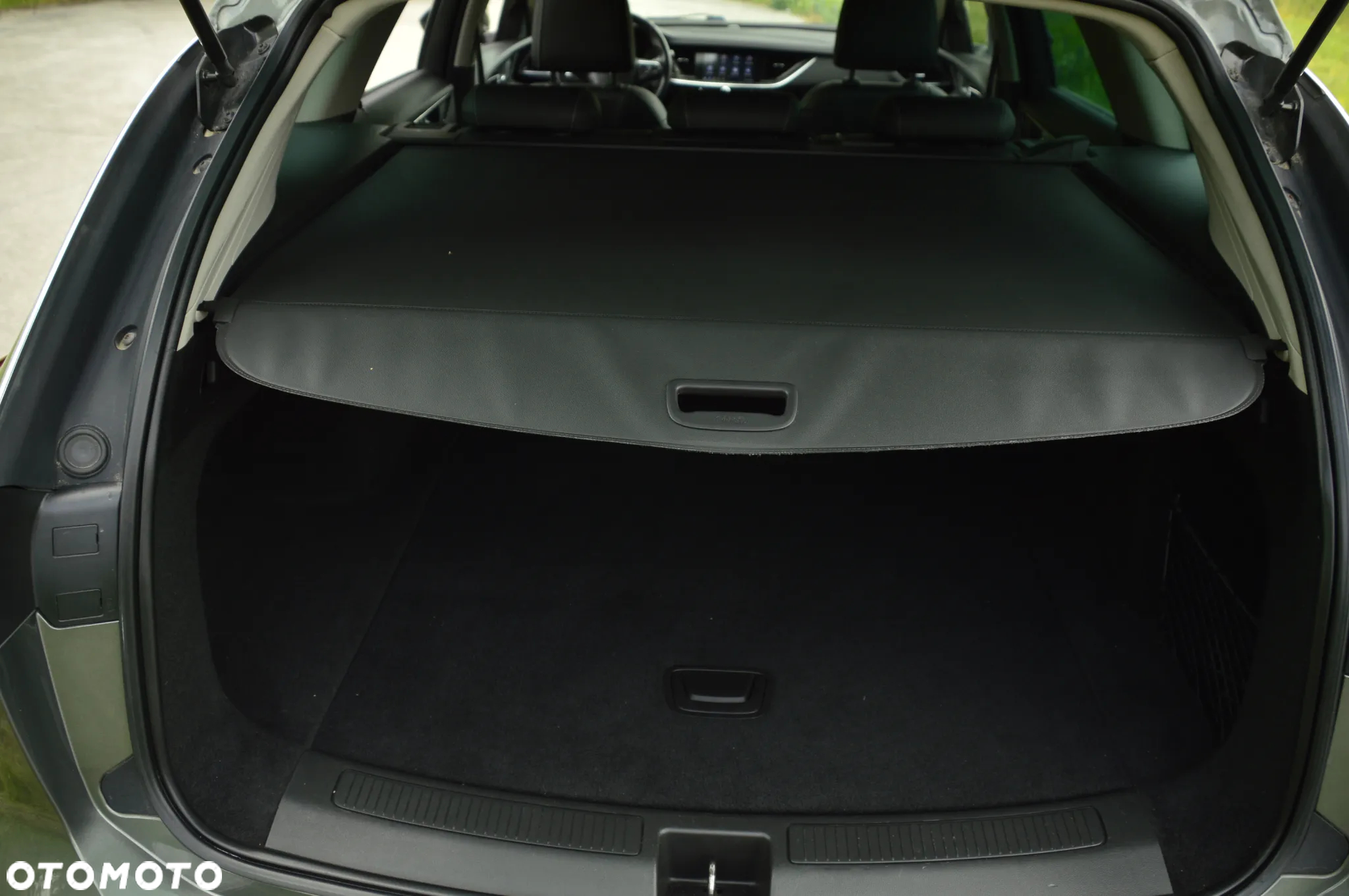 Opel Insignia 1.5 T Exclusive S&S - 9