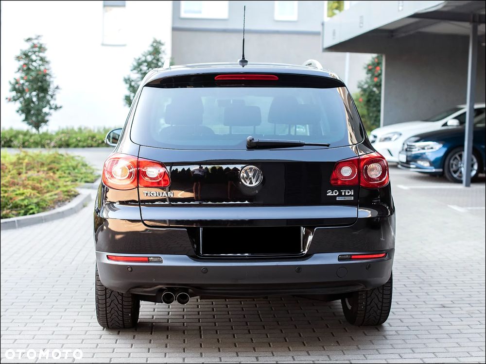 Volkswagen Tiguan - 4