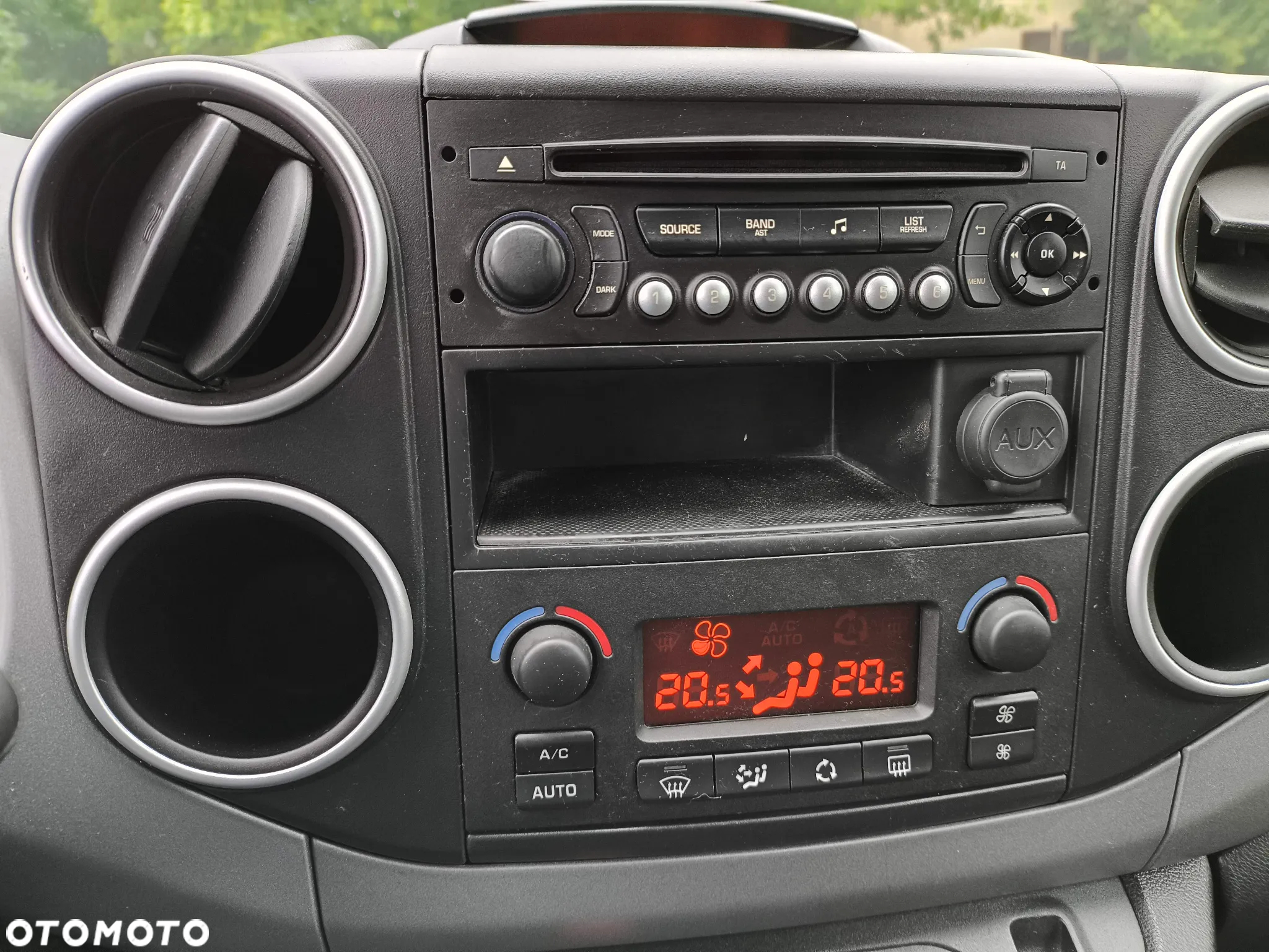 Citroën Berlingo 1.6 BlueHDi XTR - 14