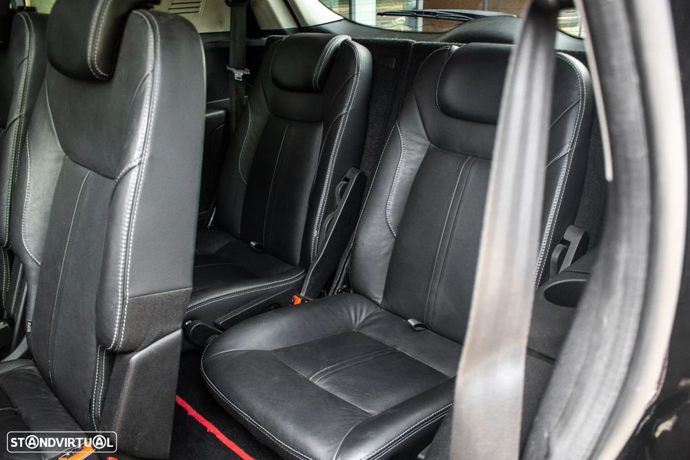 Ford S-Max 2.0 TDCi DPF Titanium - 32