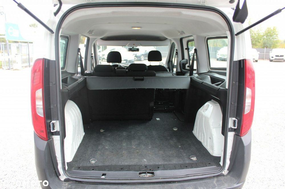Fiat Doblo - 19