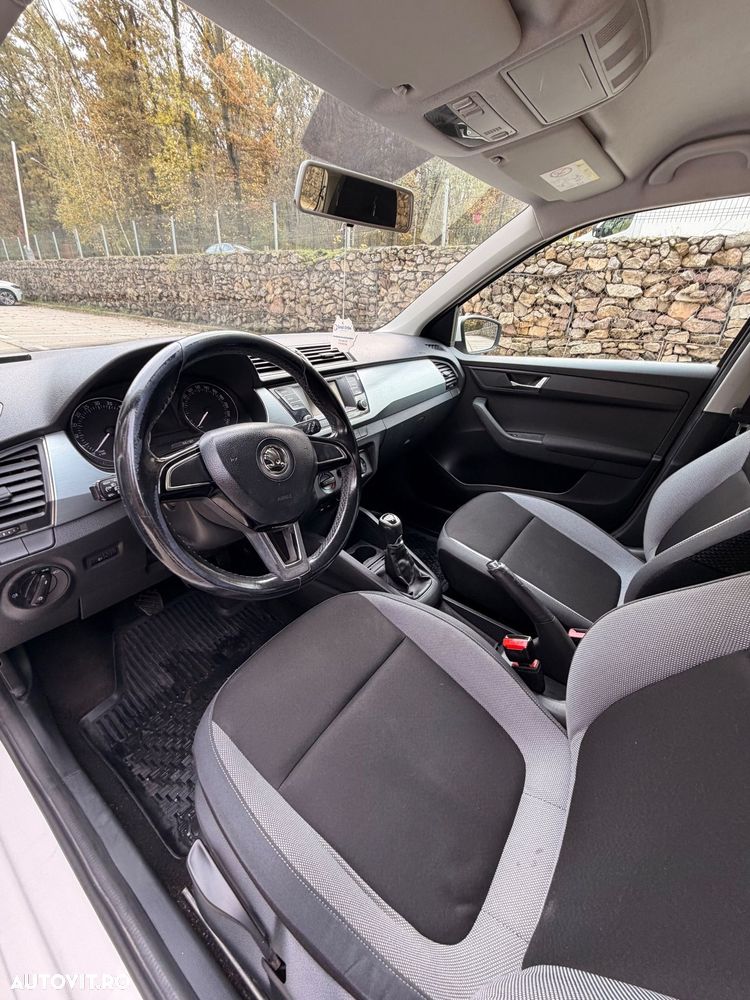 Skoda Fabia - 15