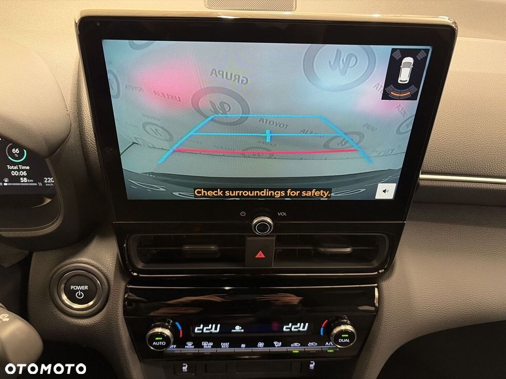 Toyota Yaris Cross Hybrid 1.5 Executive - 18