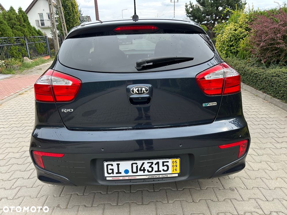 Kia Rio 1.4 M - 6