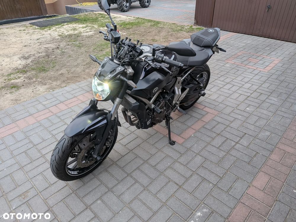 Yamaha MT - 6